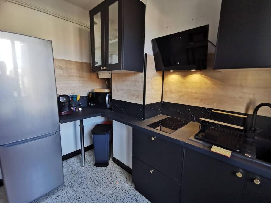 Appartement Tout Confort Refait A Neuf Moulins  Exterior photo